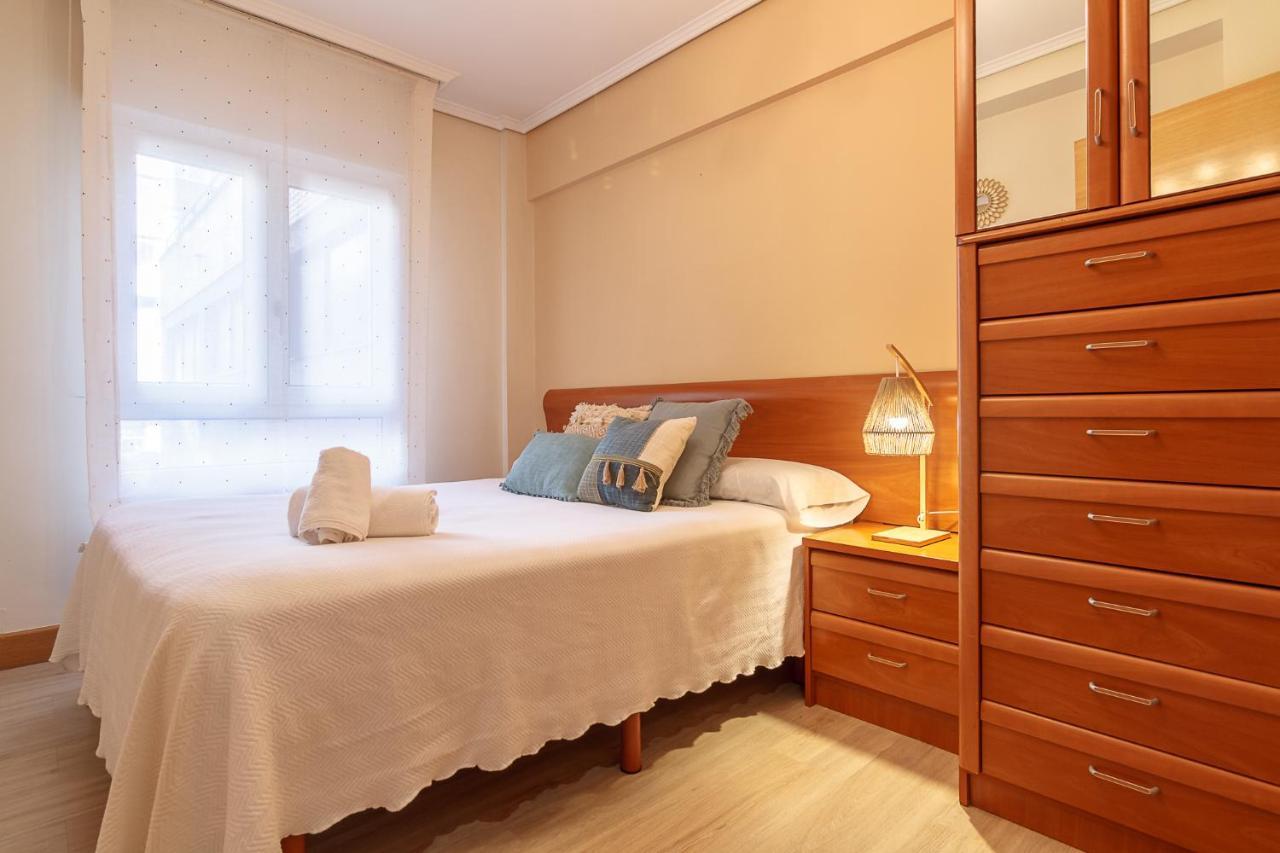 Appartamento Fika, Vivienda Turistica Urbana Con Wifi Bilbao Esterno foto