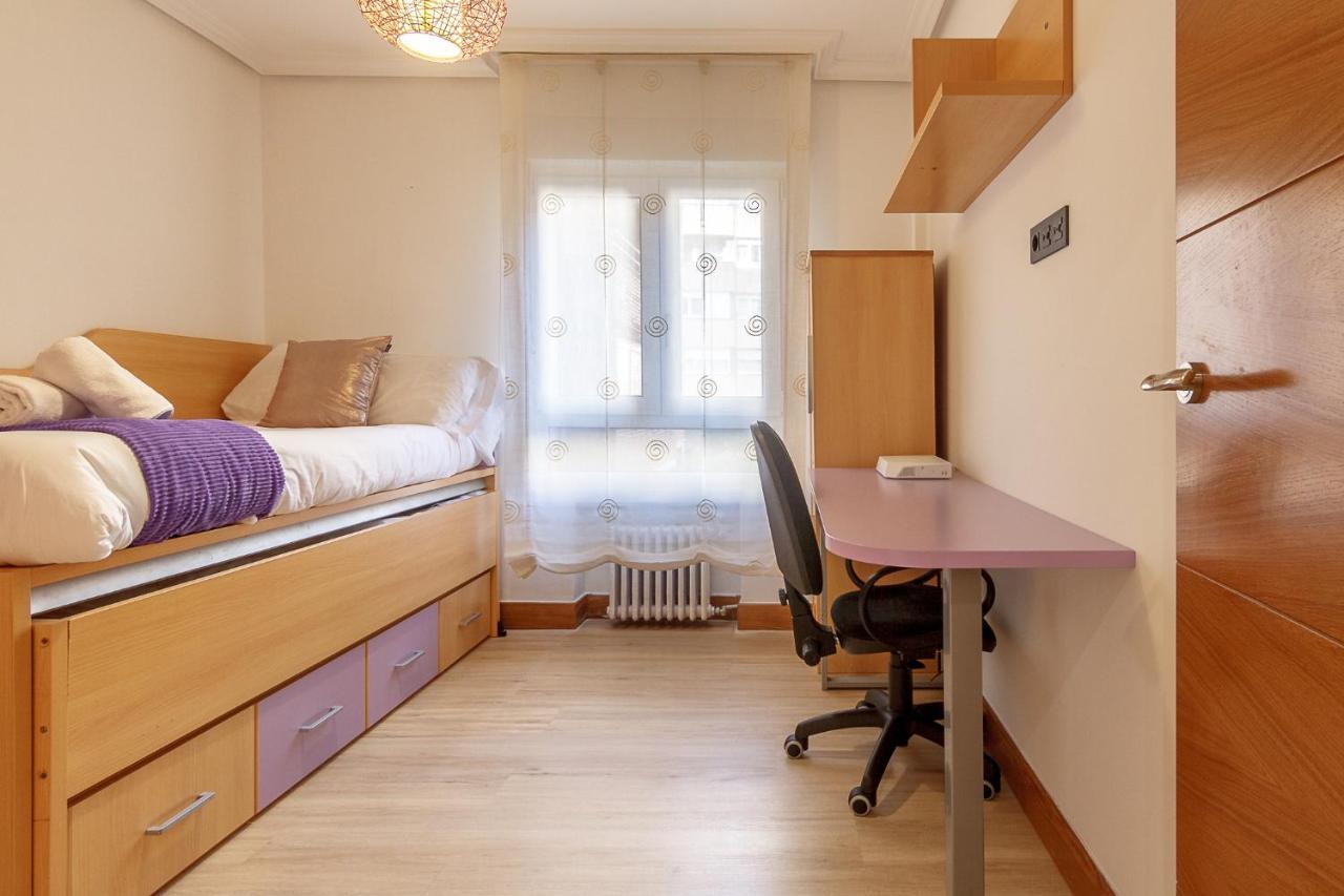 Appartamento Fika, Vivienda Turistica Urbana Con Wifi Bilbao Esterno foto